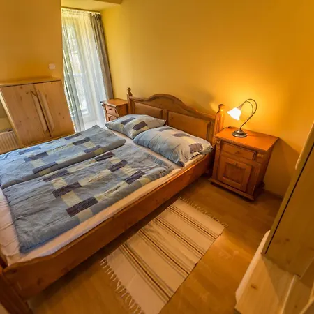 Apartmán Caesar Mit Terrasse- Nahe Dem Balaton By Interhome *