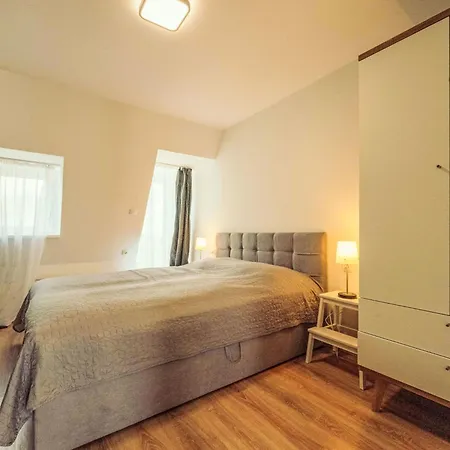 Caesar Mit Terrasse- Nahe Dem Balaton By Interhome Apartmán *