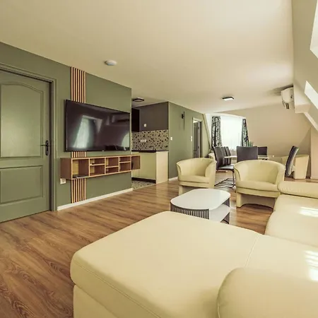 Apartmán Caesar Mit Terrasse- Nahe Dem Balaton By Interhome